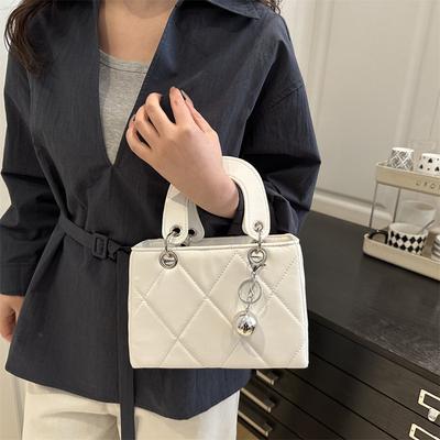 Rhombus Embroidery Thread Small Bag Women's New Feeling Shoulder Backpack Fashion Messenger Bag Literary Handbag