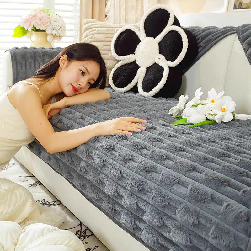 

Зимний бамбуковый кролик плюшевая подушка для дивана утолщенный противоскользящий чехол для дивана однотонный осенне-зимний чехол для дивана 70*70cm