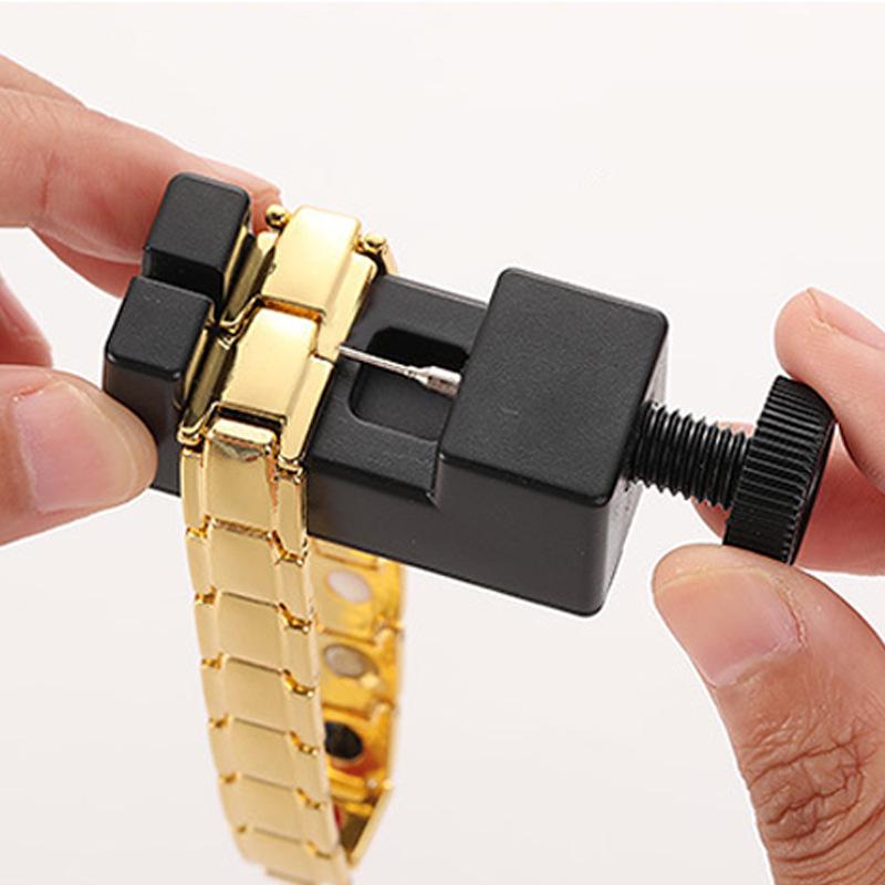 Trendy Versatile Men's Magnet Bracelet - Detachable Bestseller