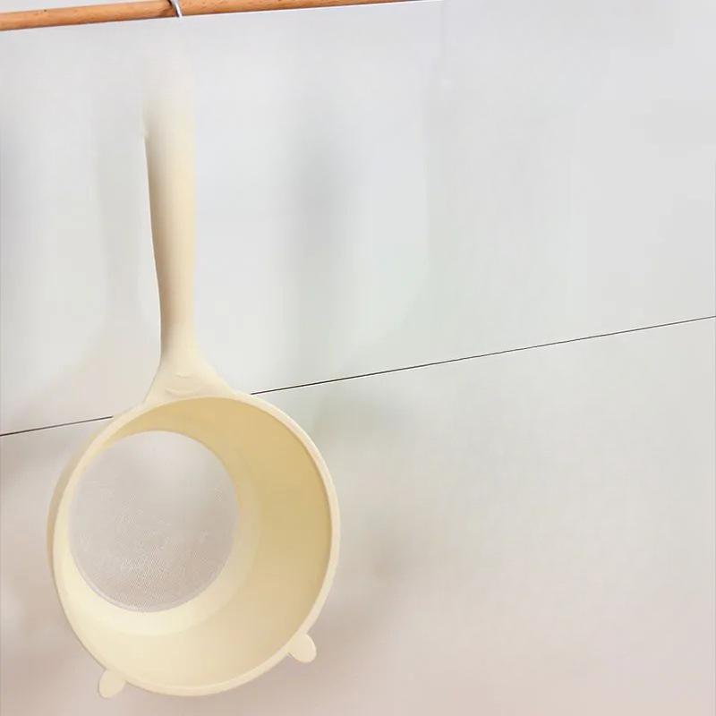 

Миска для промывки риса Миска для промывки риса с мелкими отверстиями Ложка для промывки риса Бытовой дуршлаг Кухонная корзина для мытья и слива фруктов и овощей Large белый