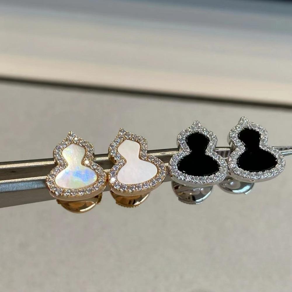 

White Fritillaria Rosé Peacock Green Mini Edition Gourd Earrings for Women Metal color: white gold