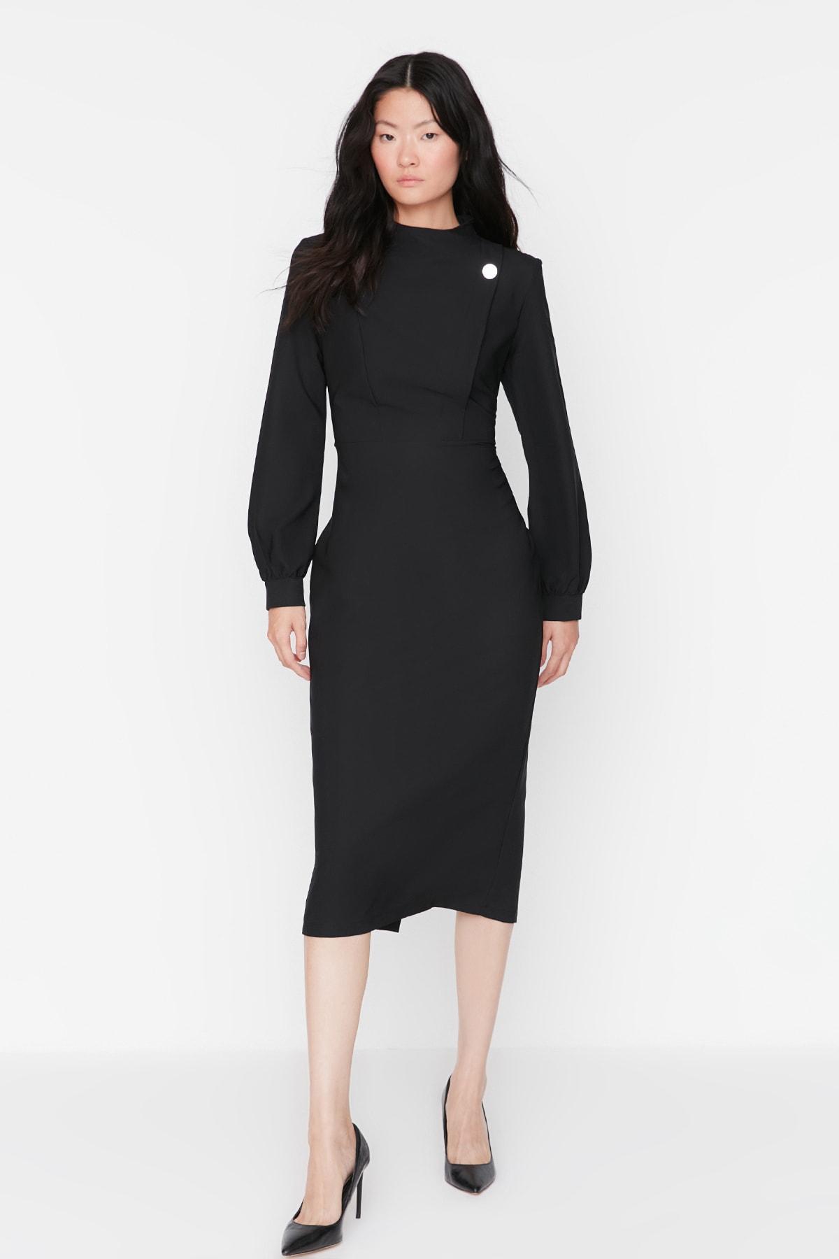 

Платье - Черный - Облегающее