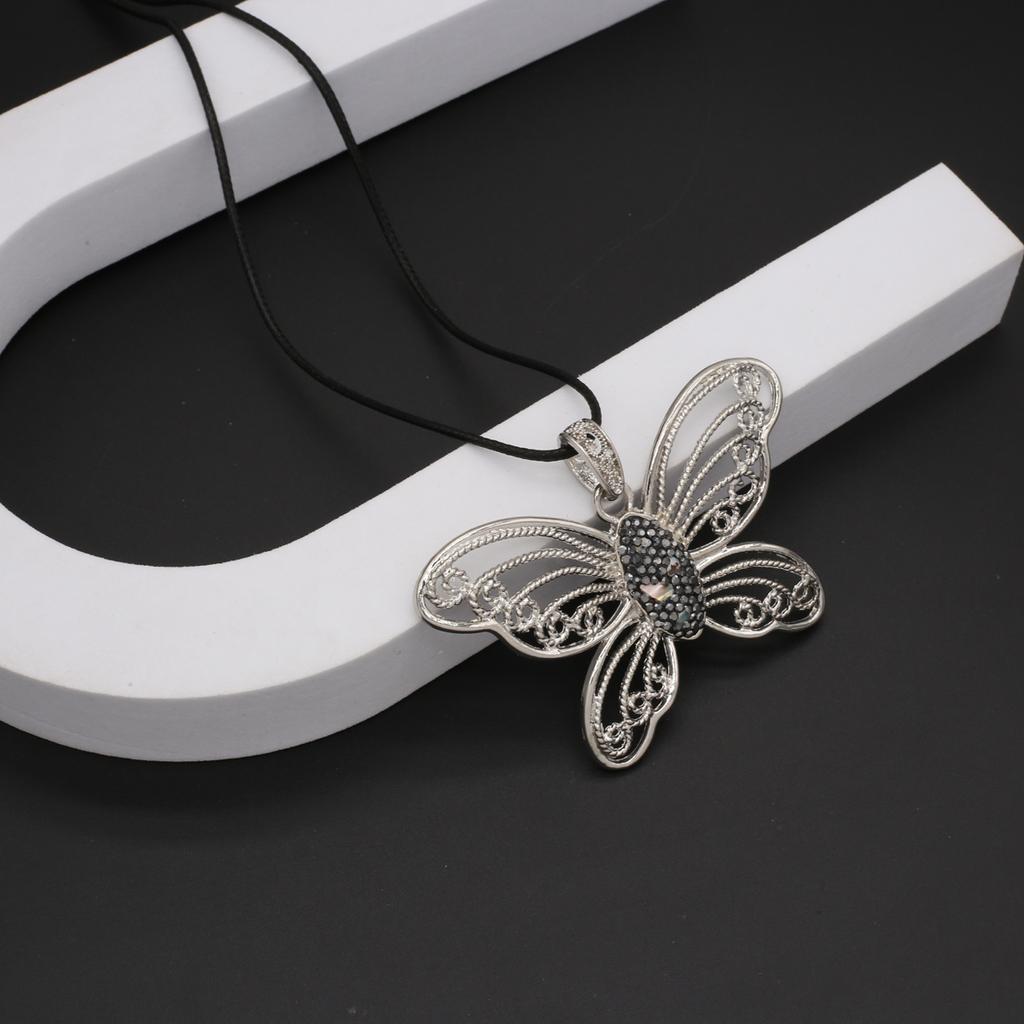 New Style Necklace Natural Stone Sticking Diamond Pendant Necklace Charms For Women Romantic Birthday Gift