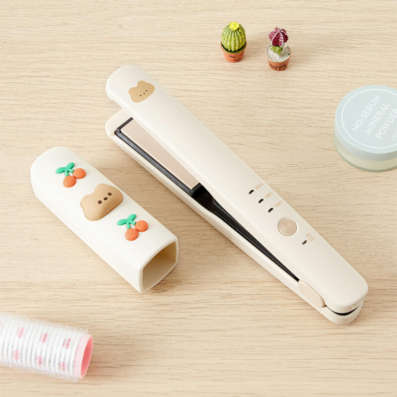 Cherry Bear Cordless Hair Straightener (26030974)