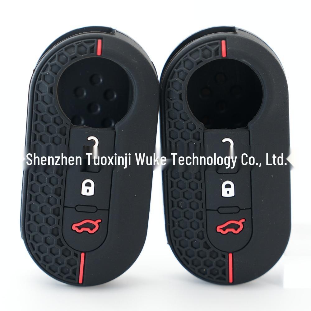 Fiat 500 Iveco 3-Button Silicone Car Key Cover