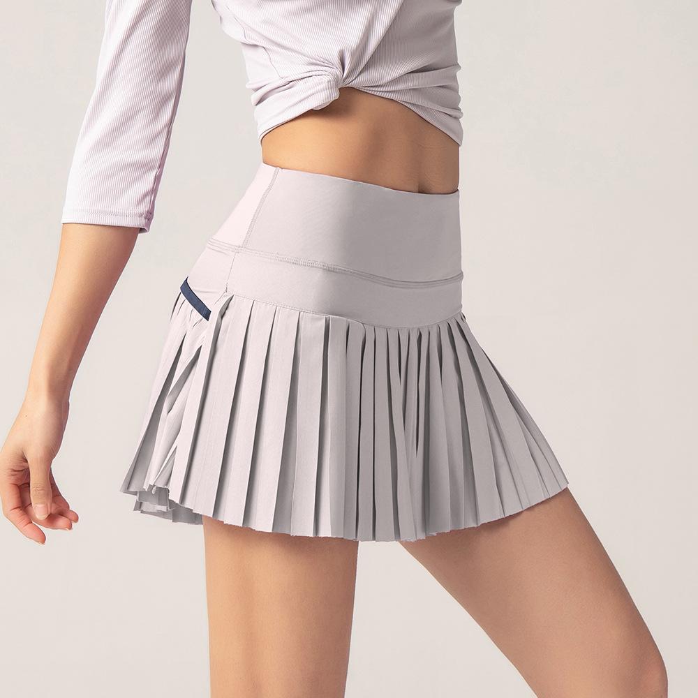 PLUS Women's Quick-Dry Pleated Skort: Breathable Anti-Exposure Athletic Skirt for Running and Outdoor Activities