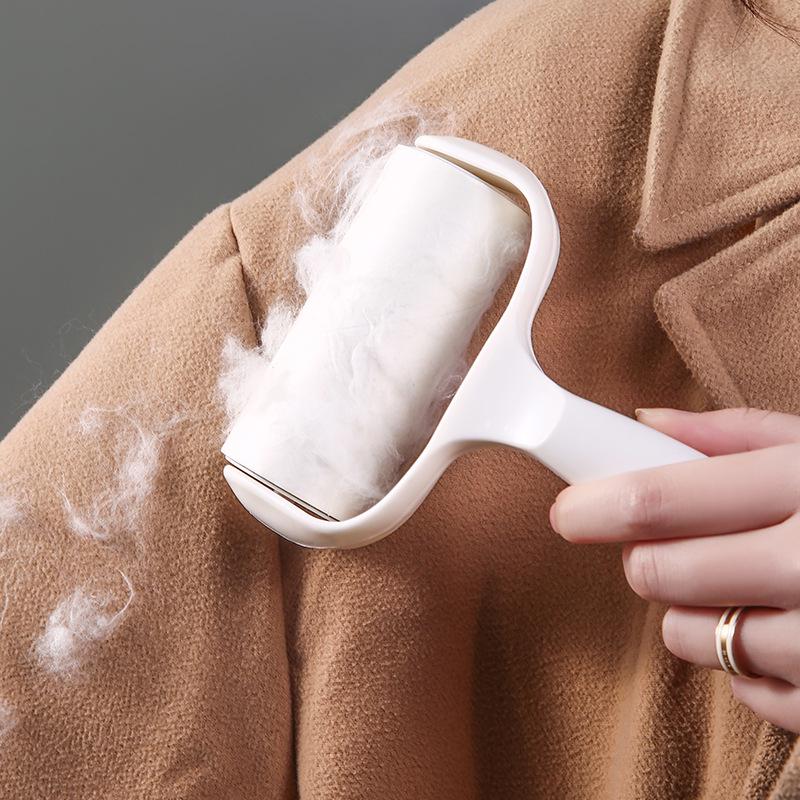 Tearable Roller Brush: Pet Hair, Dust, Static & Lint Remover for Clothes
