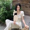 Large Size Fat MM French Short-sleeved T-shirt Women's Summer New Design Sense Slim Cover Meat Trend Square Collar Top