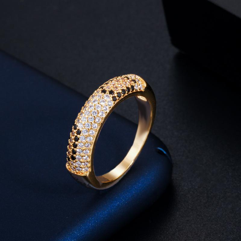 J0106 Simple And Exquisite Zircon Ring Full Of Diamonds, Environmentally Friendly Copper Electroplating Color Retention Jewelry