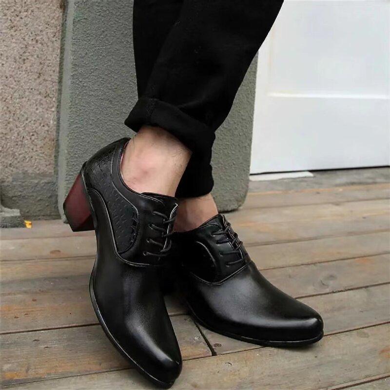 Fashion Men Retro Formal Shoes Black Patent Leather Lace Up Business Derby Shoes Casual Fashion Versatile Shoes Size 38-46 Men Shoes