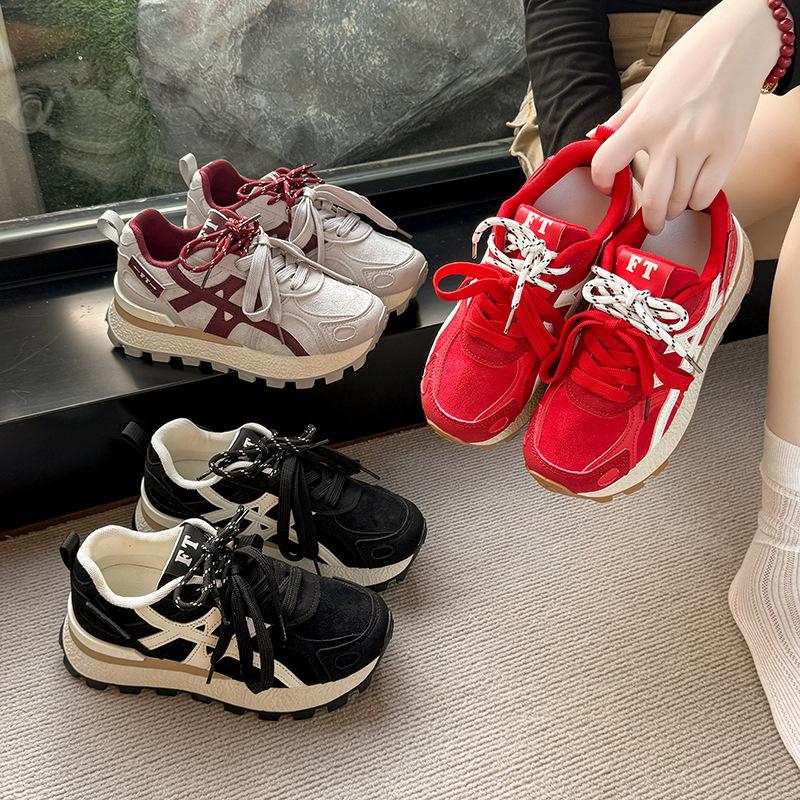 Platform-soled Forrest Gump Shoes In Autumn and Winter 2025 New Versatile Fashion Explosion Lightweight Imitation Leather Casual Sports Shoes Children