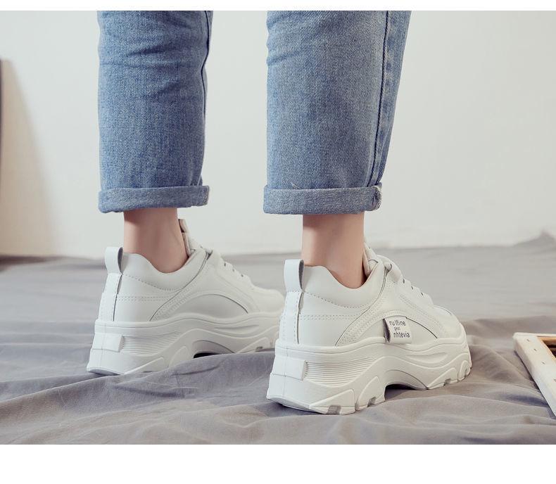 Women's Trendy Dad Shoes: Height-Increasing Running Sneakers with Thick Soles for Spring and Autumn. Versatile and Stylish Footwear.