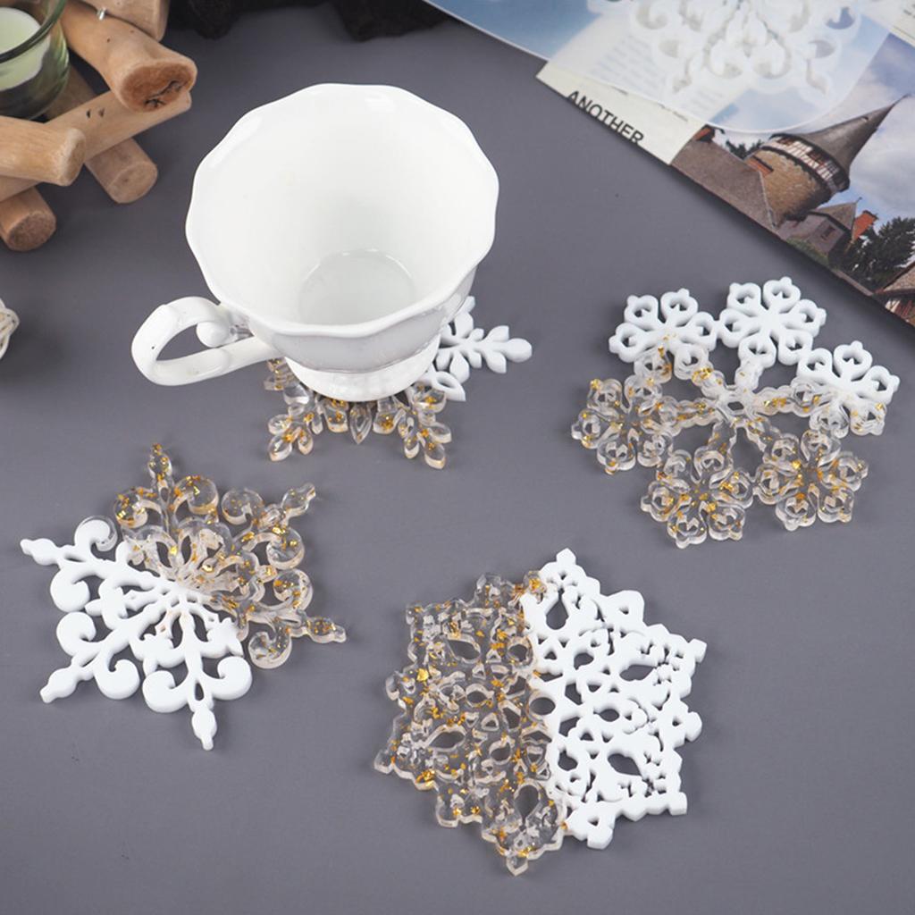 Diy Crystal Epoxy Mold Christmas Series Three-in-one Snowflakes Hanging Pendant Jewelry Silicone Mold for DIY Craft