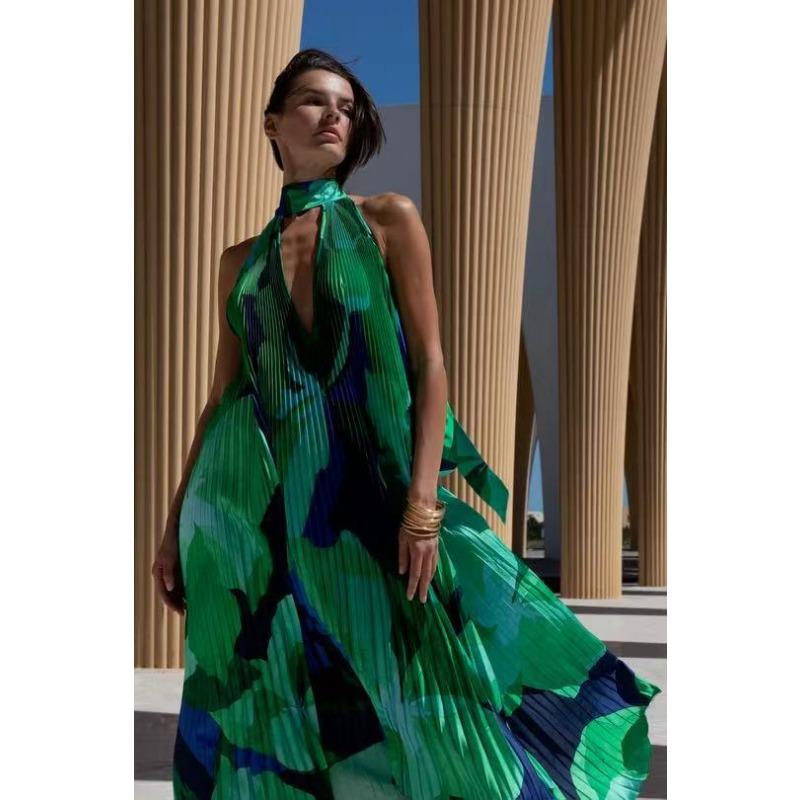 

Женское платье с принтом на бретельках-халтер XXL зелёный