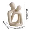 Herzerwärmende Statue eines Liebespaars aus Kunstharz – ein zeitloser, moderner Wohndekor-Akzent für Bücherregale, Büroschreibtische und Nachttische