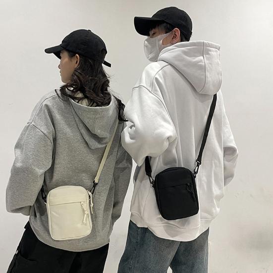 Unisex Crossbody Sling Tas Oxford Stof Schoudertas Kleine Crossbody Tas met Verstelbare Riem voor Mannen Vrouwen Dagelijkse Pendelen Straat