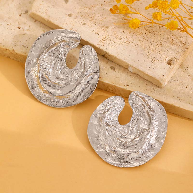 Exaggerated Metal Geometric Texture Stud Earrings for Women Vintage Gold Color Irregular Personality Earring Jewelry Party Gifts