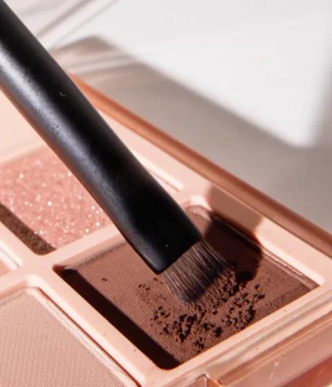 Eyeshadow Brush [Defining]