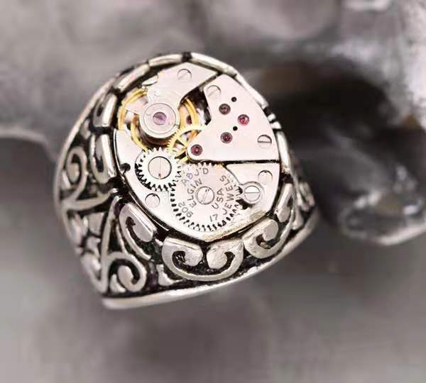 Hot-selling jewelry, ancient silver retro old mechanical pattern watch men s ring, new creative and fashionable 6