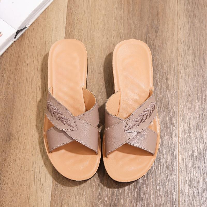 2025 Women Sandals Summer Fashion Leather Open Toe Slip On Walking Shoes Female Slippers Breathable Plus Size 35-42 Mother Shoes