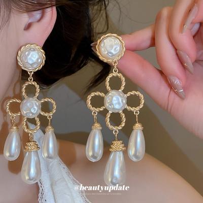 French Silver Needle Water Drop Flower Pearl Stud Earrings Niche Design Temperament Dress Earrings Light Luxury High-end Earrings