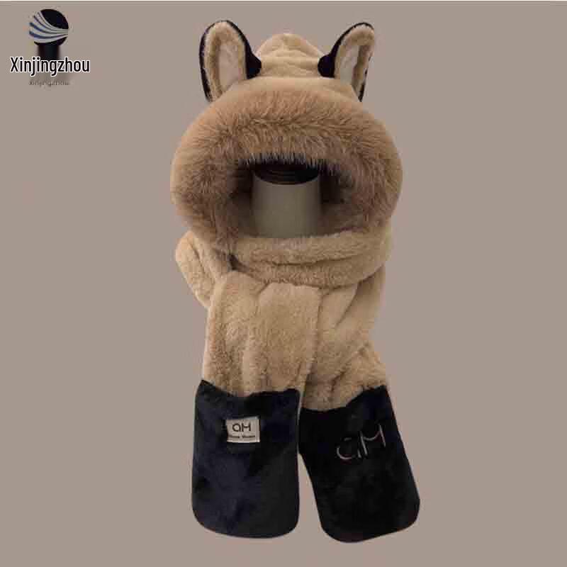 Пушистый зимний комплект: шарф, перчатки и шапка