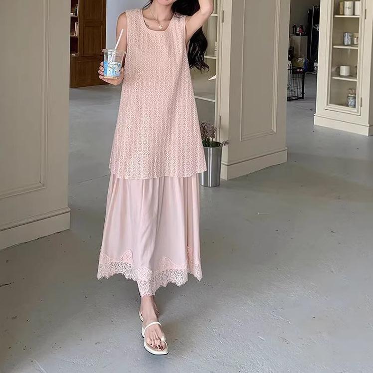 Summer new meat cover and thin French gentle wind lace splicing fake two-piece vest slightly fat mm dress