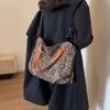 Women's bag new retro handbag fashionable and simple shoulder messenger bag large capacity women's backpack