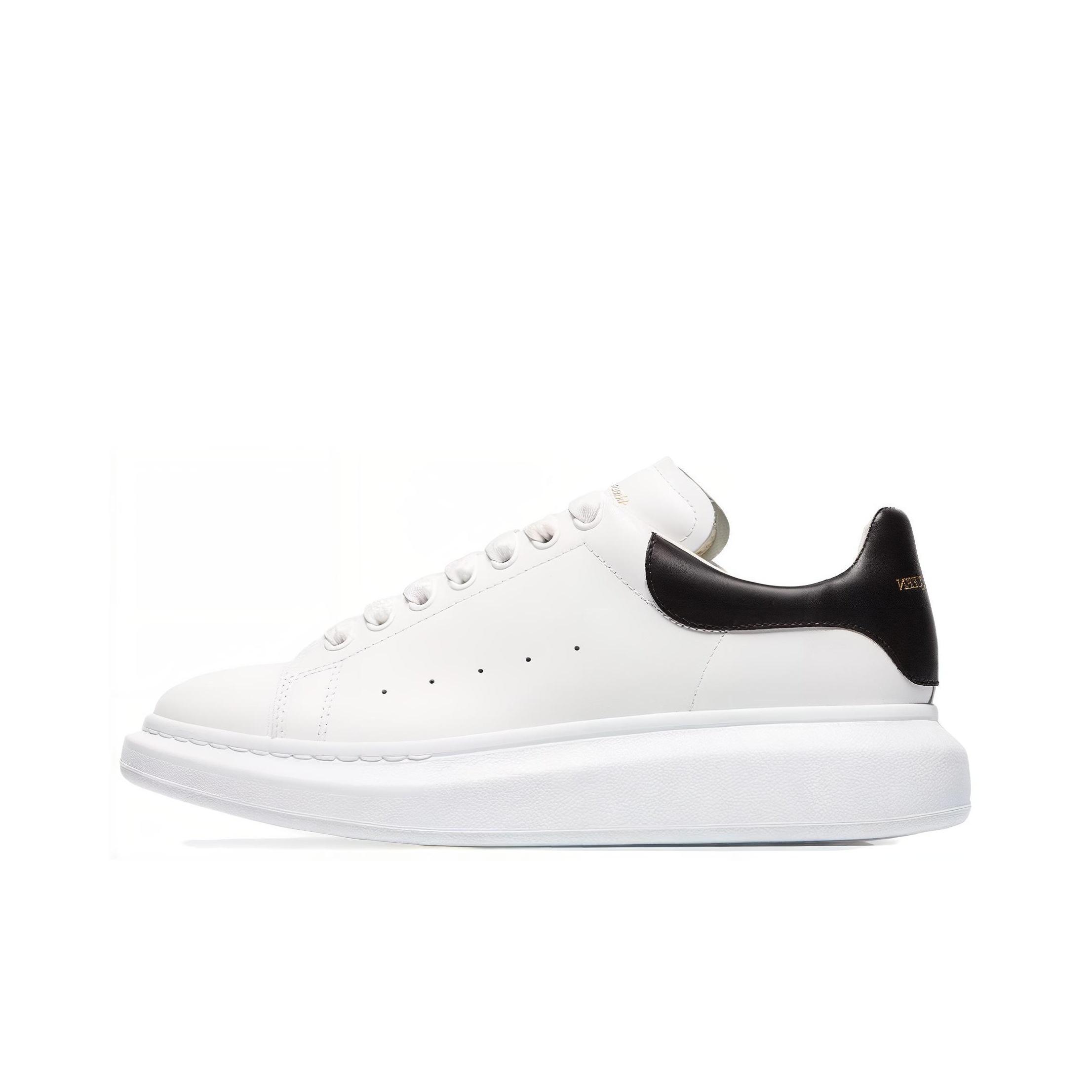 

Alexander McQueen Oversized Ivory Black