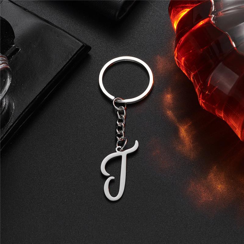Fashion DIY A-Z Initials Metal Keychains Holder Pendent Key Chain Women Car Key Ring Simple Letter Name Keyrings Party Gift