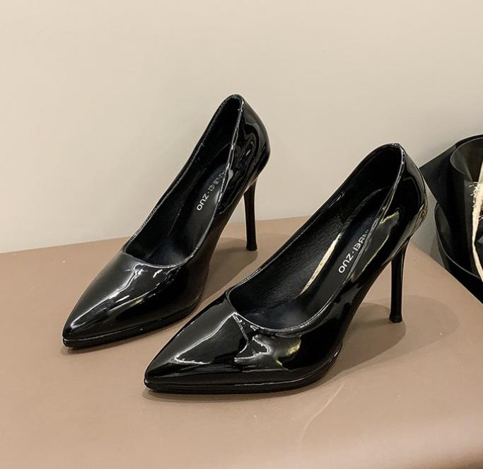 

Модные женские туфли на низком каблуке для женщин, модные туфли больших размеров для офиса и карьеры, сексуальные туфли с острым носком для женщин 35