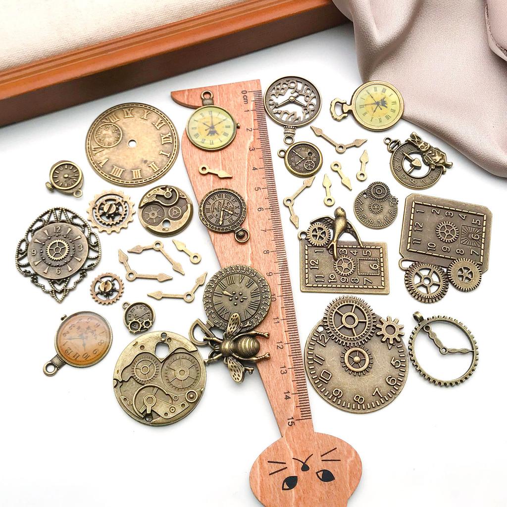 Retro Clock Steampunk Gear Clock Mechanical Pendant DIY Bracelet Necklace Accessory Keychains Accessories Handicrafts