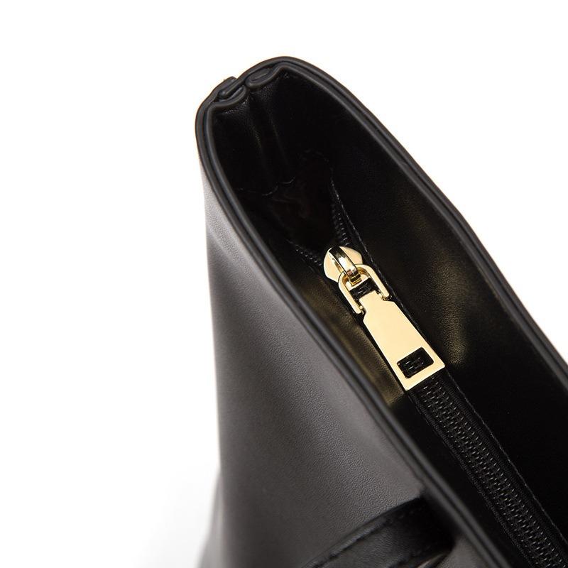 Large-capacity casual women's handbag, new soft leather textured tote bag, high-end retro shoulder bag.