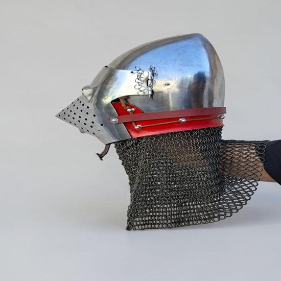 Medieval Hounskull Helmet Pig Face Bascinet with Chainmail Knight Costume Armor