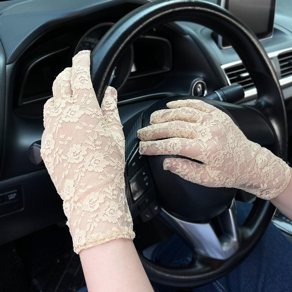 Women's Lightweight Summer Lace Gloves with for Outdoor Activities