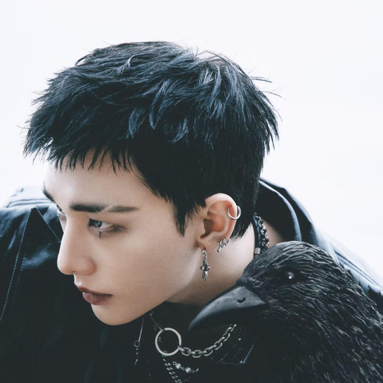 

STRAY KIDS - [СДЕЛАЙ ЭТО] SKZ IT TAPE АККОРДЕОН Hyunjin