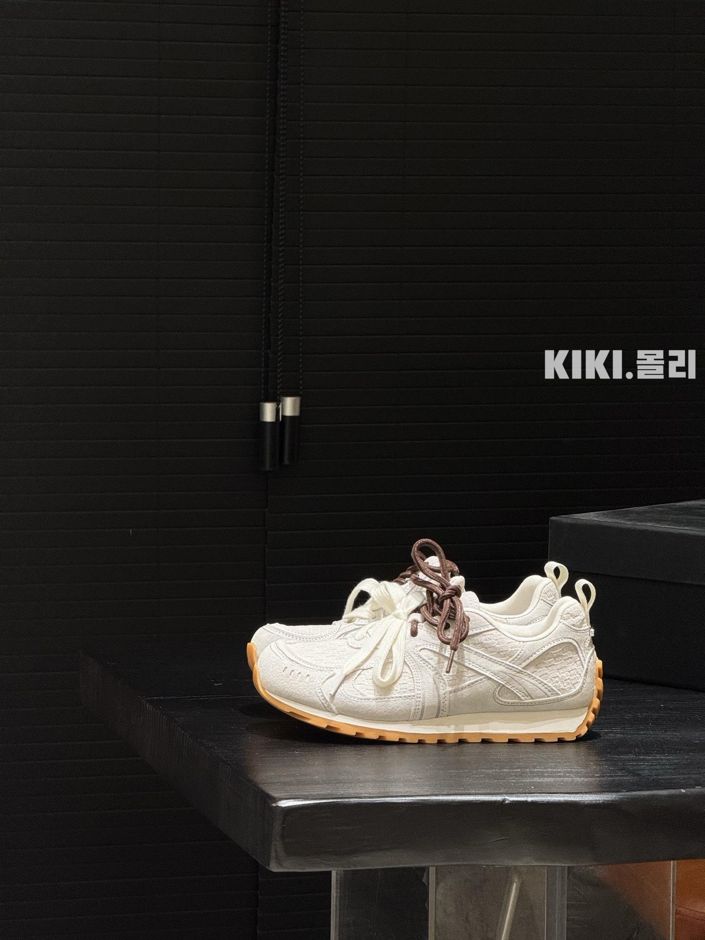 

Retro woven style new thick-soled niche design sense color matching heightening casual sports shoes 35 бежевый