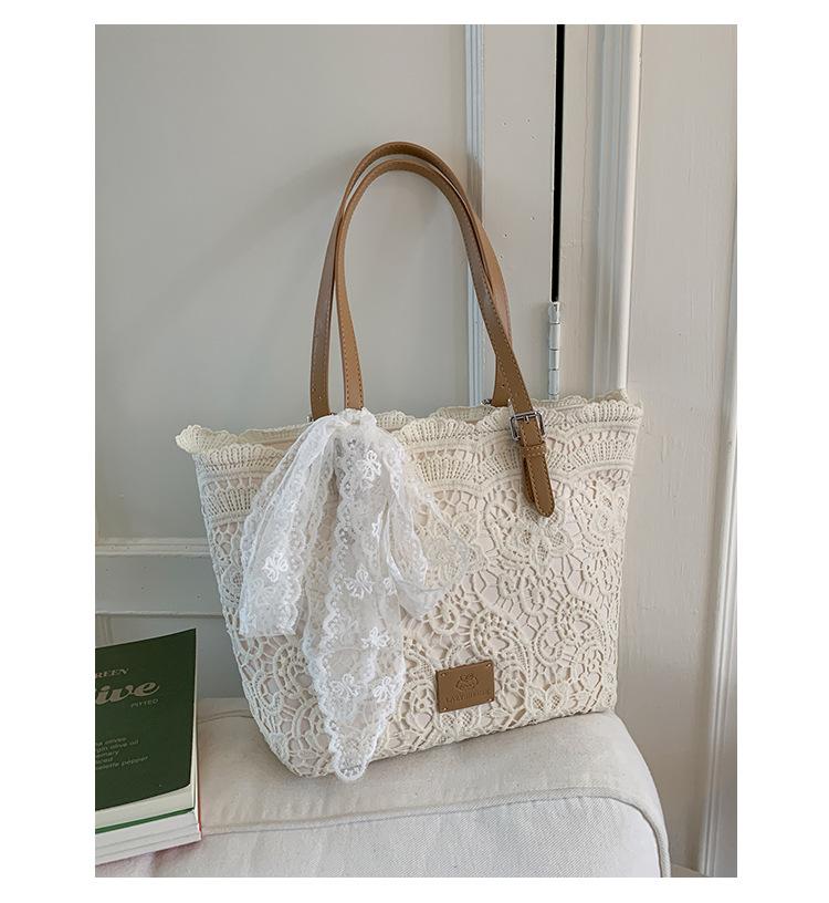 

Lace bow tote bag women s 2025 autumn new large-capacity portable shoulder bag travel vacation beach bag білий