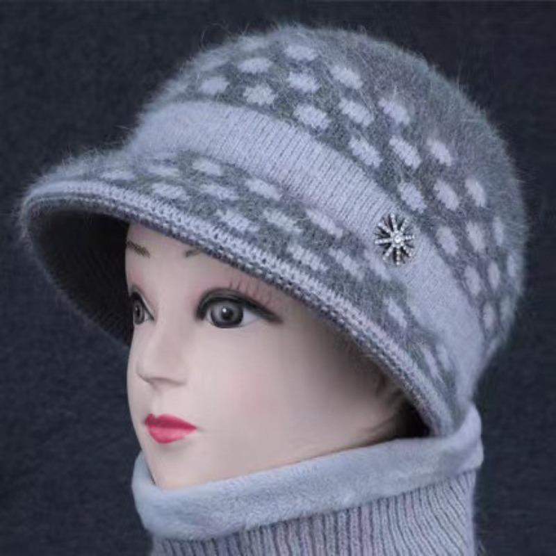 Winter new hat female old lady outdoor cold proof velvet warm big brim knitted wool hat