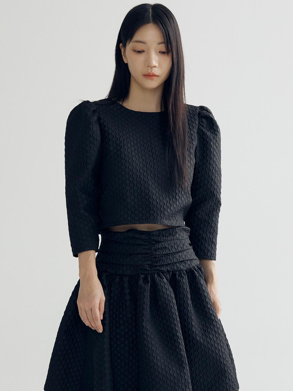 Bomnal Boutique Flower Blouse _ Black Black/S