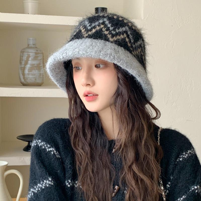 Casual Polyester Fisherman Hat With Warmth And Windproof Features For Outdoor Sports
