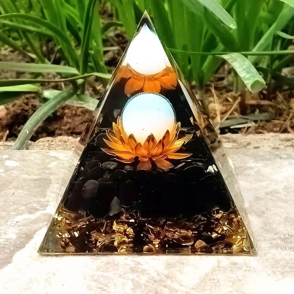 Crystal Stone Pyramid Resin Decor: Home, Office, Car Ornaments