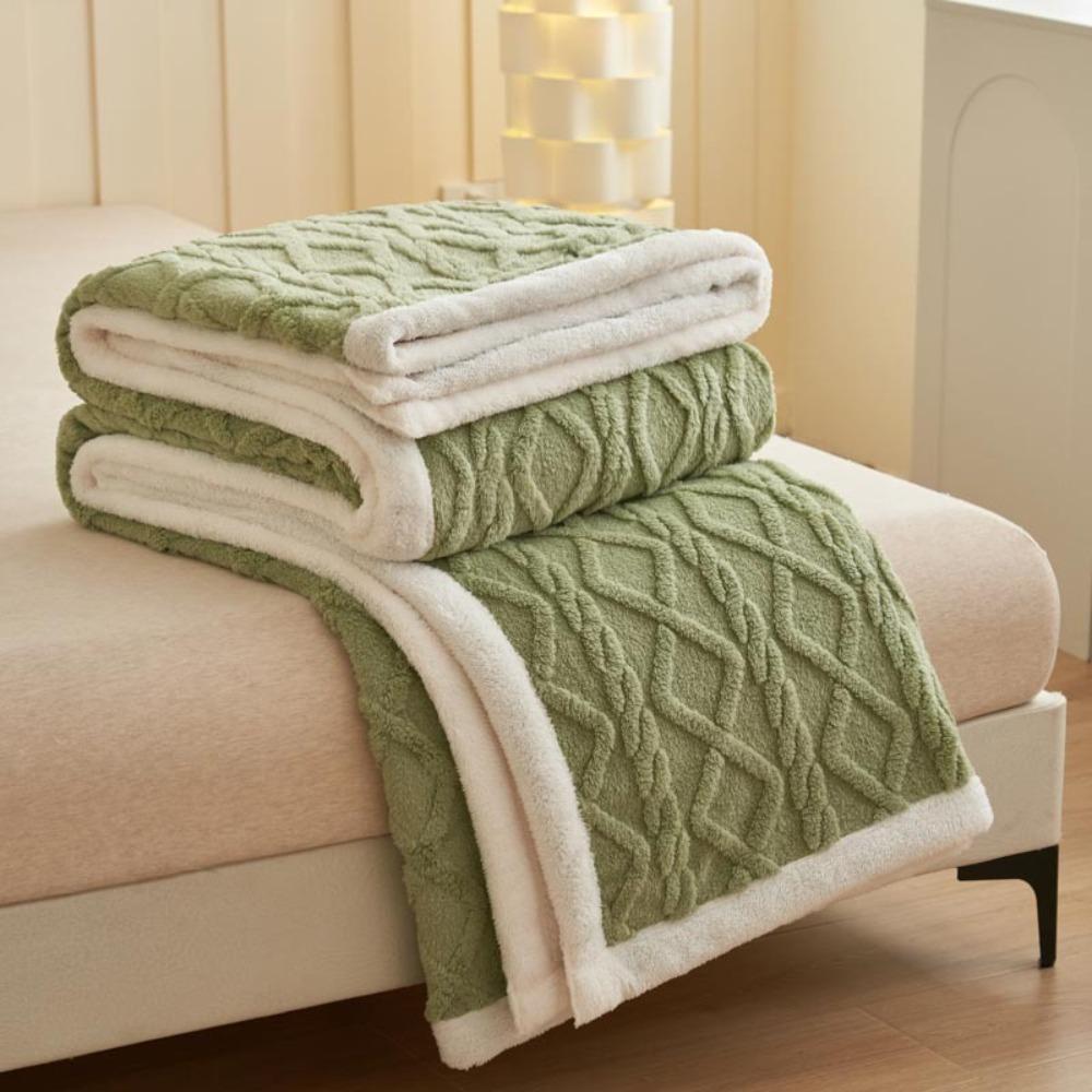 Thickened Plush Blanket Warm Nap Blanket Multi Functional Double Layer Fleece Blanket Dormitory