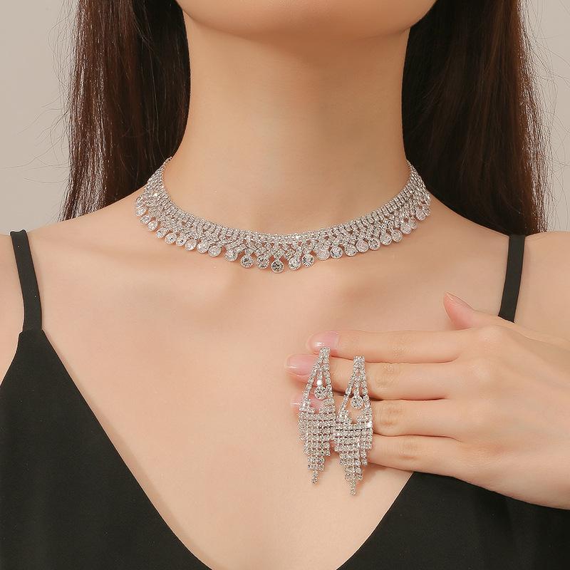 

European & American Rhinestone Necklace and Earring Set - Elegant Evening Claw Chain Jewelry
