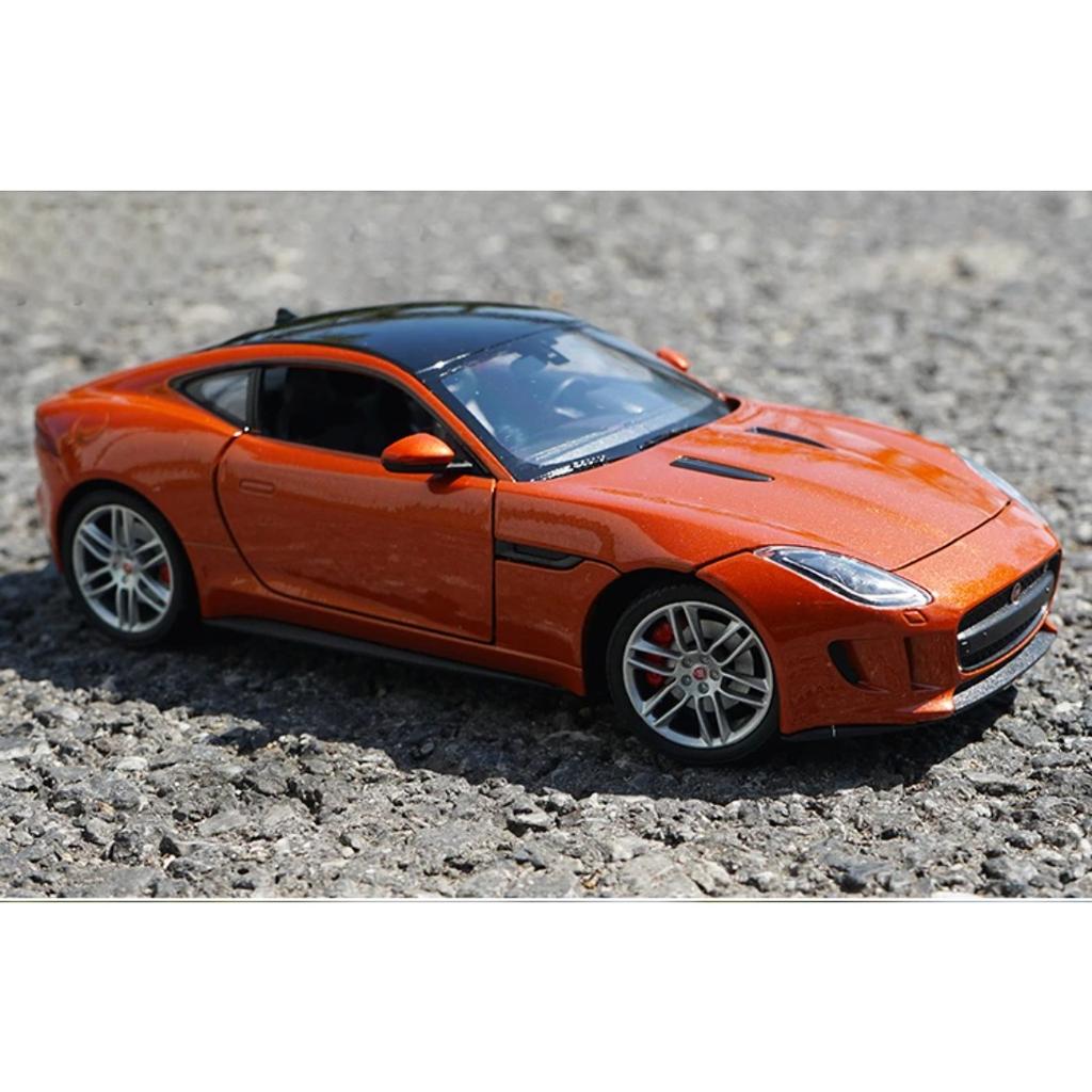 WELLY 1/24 JAGUAR F-Type Coupe Alloy Car Diecasts & Toy Vehicles Car Model Miniature Scale Model Car Toy for Children