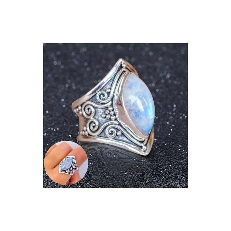 Metal Geometric Band Ring With Electroplated Finish For Unisex Fashion Fans