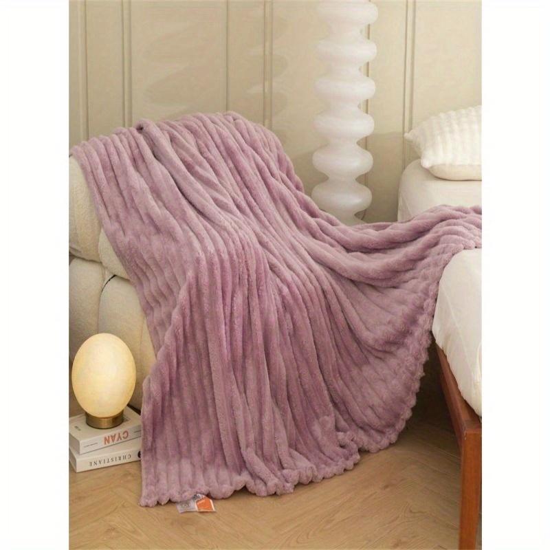 1pc Chunky Striped Plush Blanket, Wide Striped Faux Rabbit Fur, Milk Fleece, Flannel Throw Blanket for Leisure Nap, Office Siesta Lap Blanket
