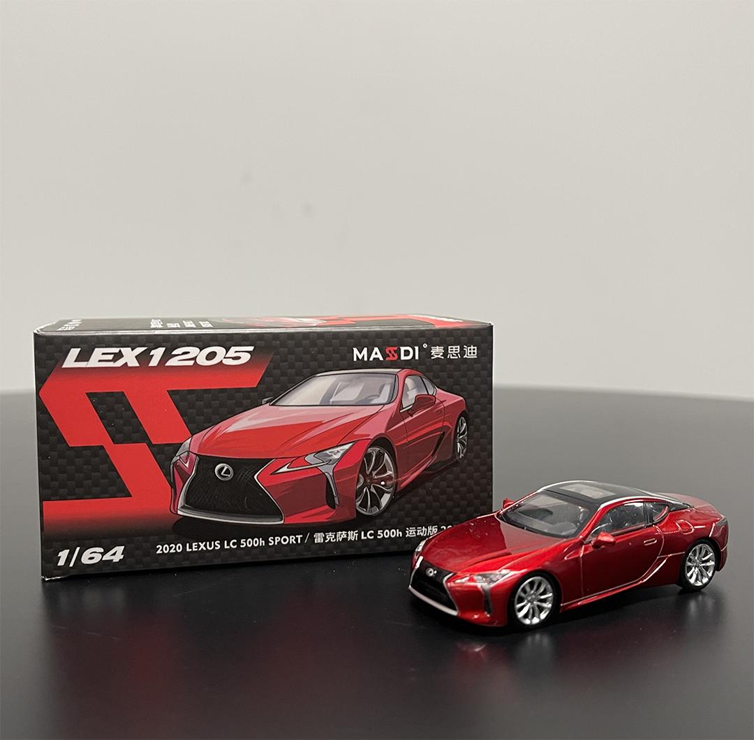 

In stock, MASDI 1:64 Lexus die-cast simulation alloy car model collection ornaments, children s toys, adult decorations.