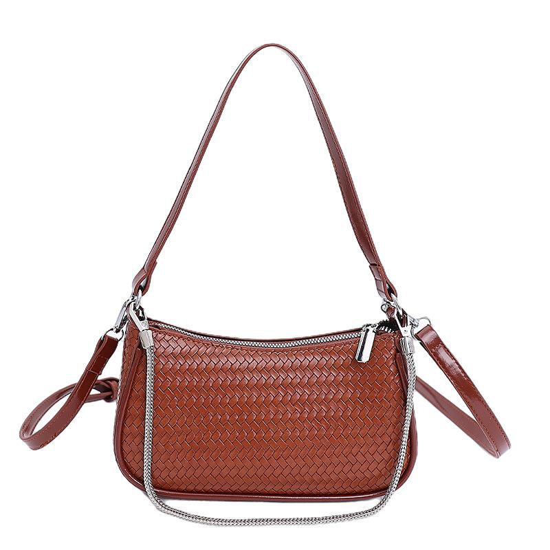 Premium Texture Small Bag Women's 2025 New Autumn and Winter Versatile Messenger Bag Fashion Super Fire Shoulder Armpit Small Square Bag