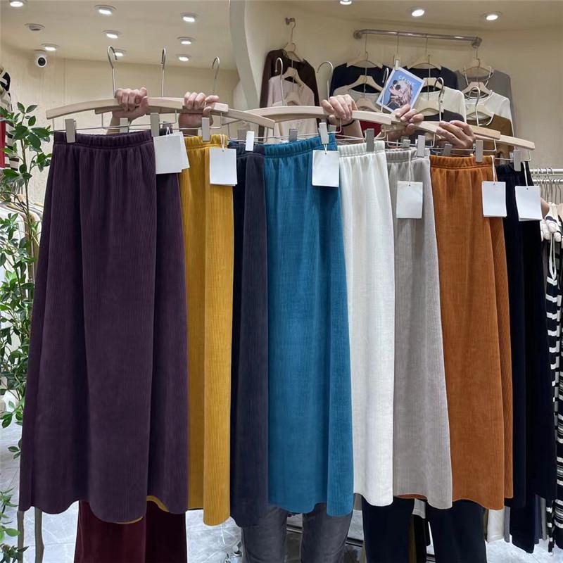 Damen Midirock aus Cord-Chenille mit hohem Bund und Schlitz hinten